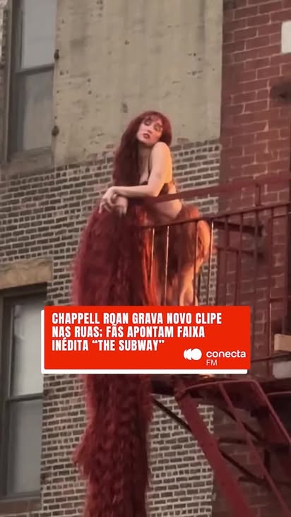 A cantora Chappell Roan foi vista gravando um novo clipe. Fãs especulam que a produção seja para a faixa “The Subway”, música inédita que já foi apresentada ao vivo.

Durante as filmagens, a artista chamou atenção ao aparecer com um look ousado — sutiã, saia de cabelos e longos fios ruivos, em referência à Rapunzel.

Ainda não há confirmação oficial sobre o lançamento.

#ChappellRoan #TheSubway #Clipe #PopAlternativo